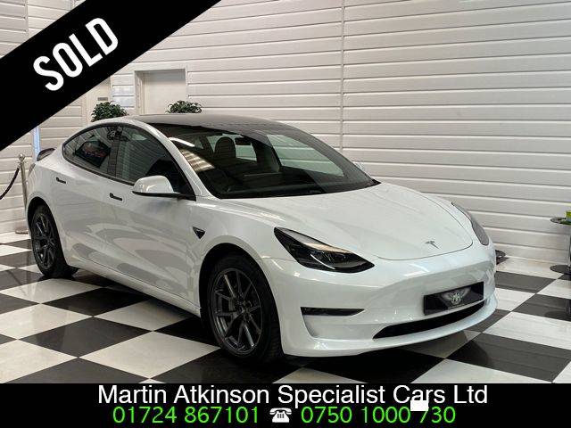 Tesla Model 3 0.0 Long Range AWD 4dr Auto Saloon Electric Pearl White Multi Coat