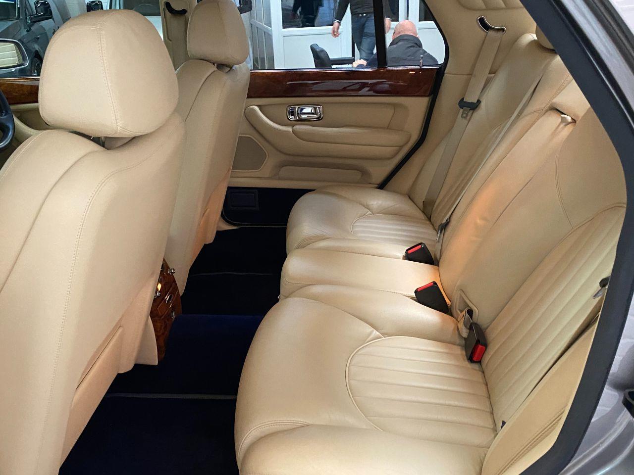 Bentley Arnage 4.4 V8 Automatic Saloon Petrol Tempest Silver