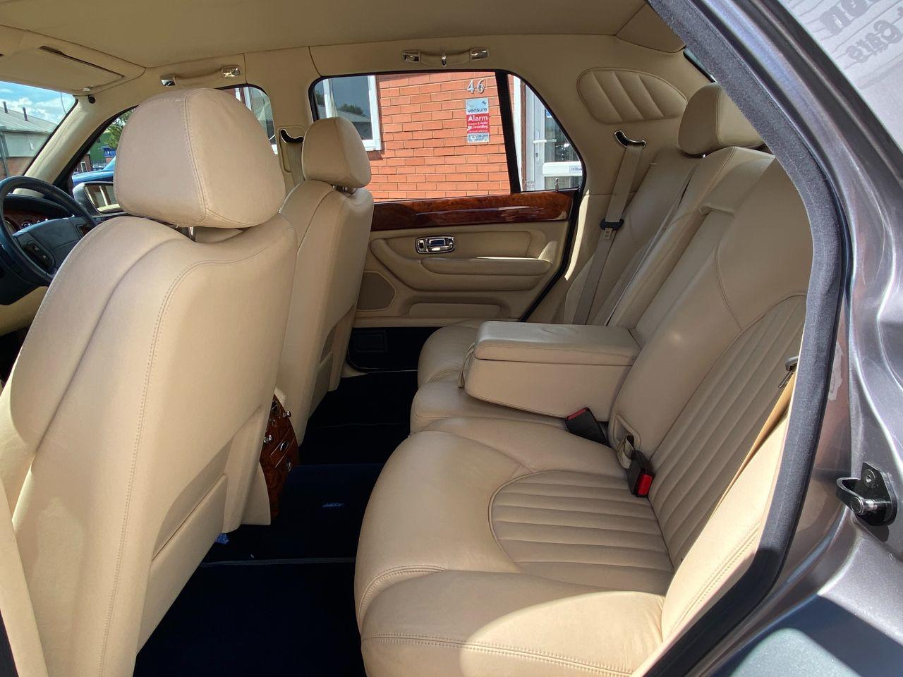 Bentley Arnage 4.4 V8 Automatic Saloon Petrol Tempest Silver