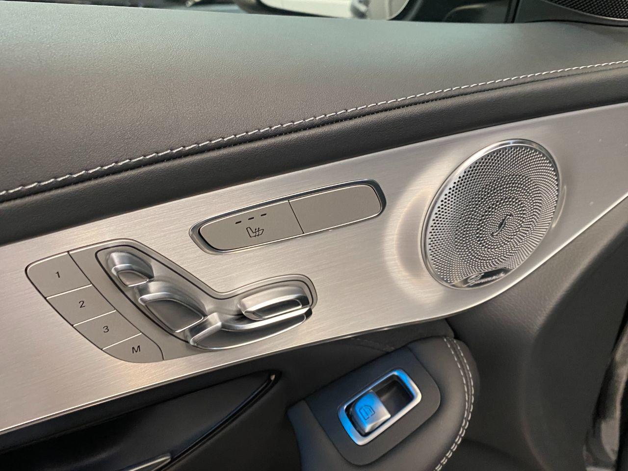 Mercedes-Benz GLC GLC63 4.0 V8 4Matic Premium 5dr 9G-Tronic Estate Petrol Obsidian Black Metallic