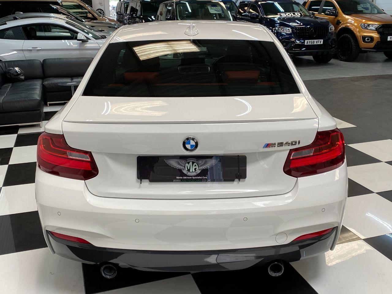 BMW 2 Series 3.0 M240i 2dr Automatic Coupe Petrol Alpine White