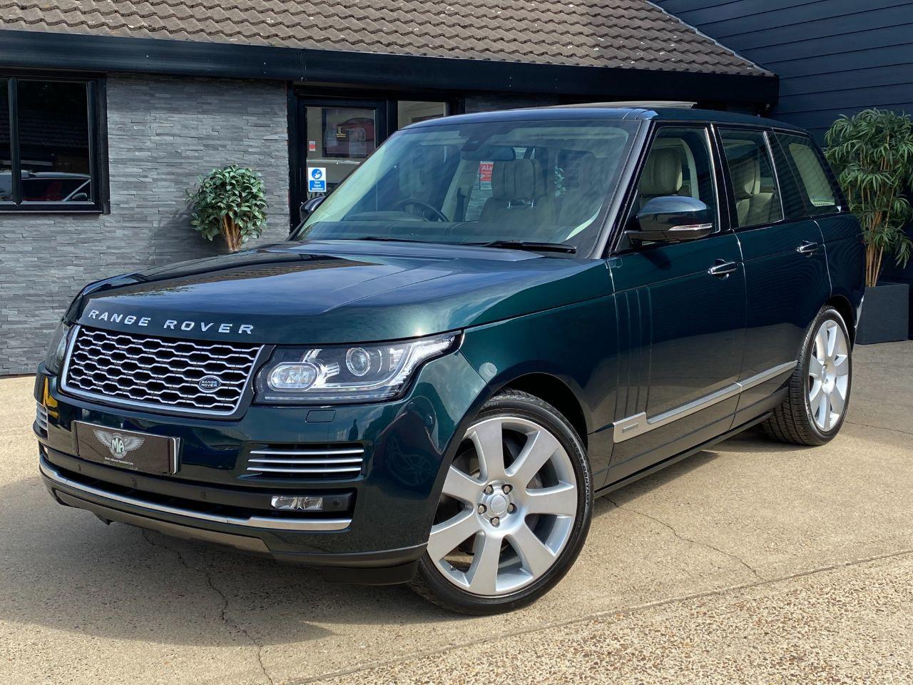 Land Rover Range Rover 5.0 V8 Supercharged Autobiography 4dr Auto Estate Petrol Aintree Green Metallic