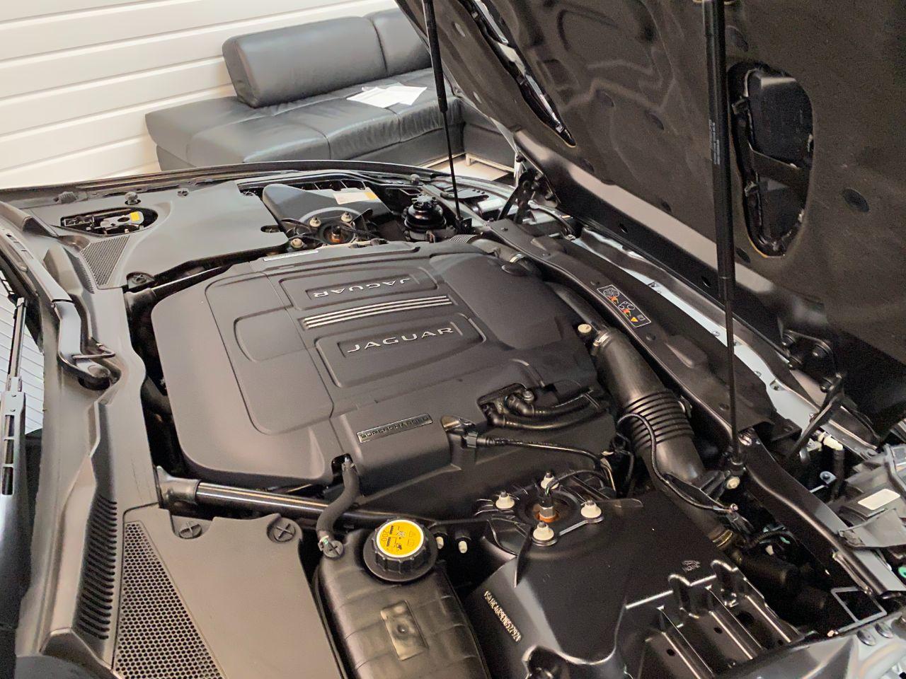 Jaguar XK XKR 5.0 V8 Supercharged 2dr Auto Convertible Petrol Stratus Grey