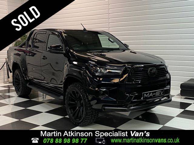 Toyota Hilux MA-SV Black Edition Invincible X D/Cab Pick Up 2.8 D-4D Auto Pick Up Diesel Black