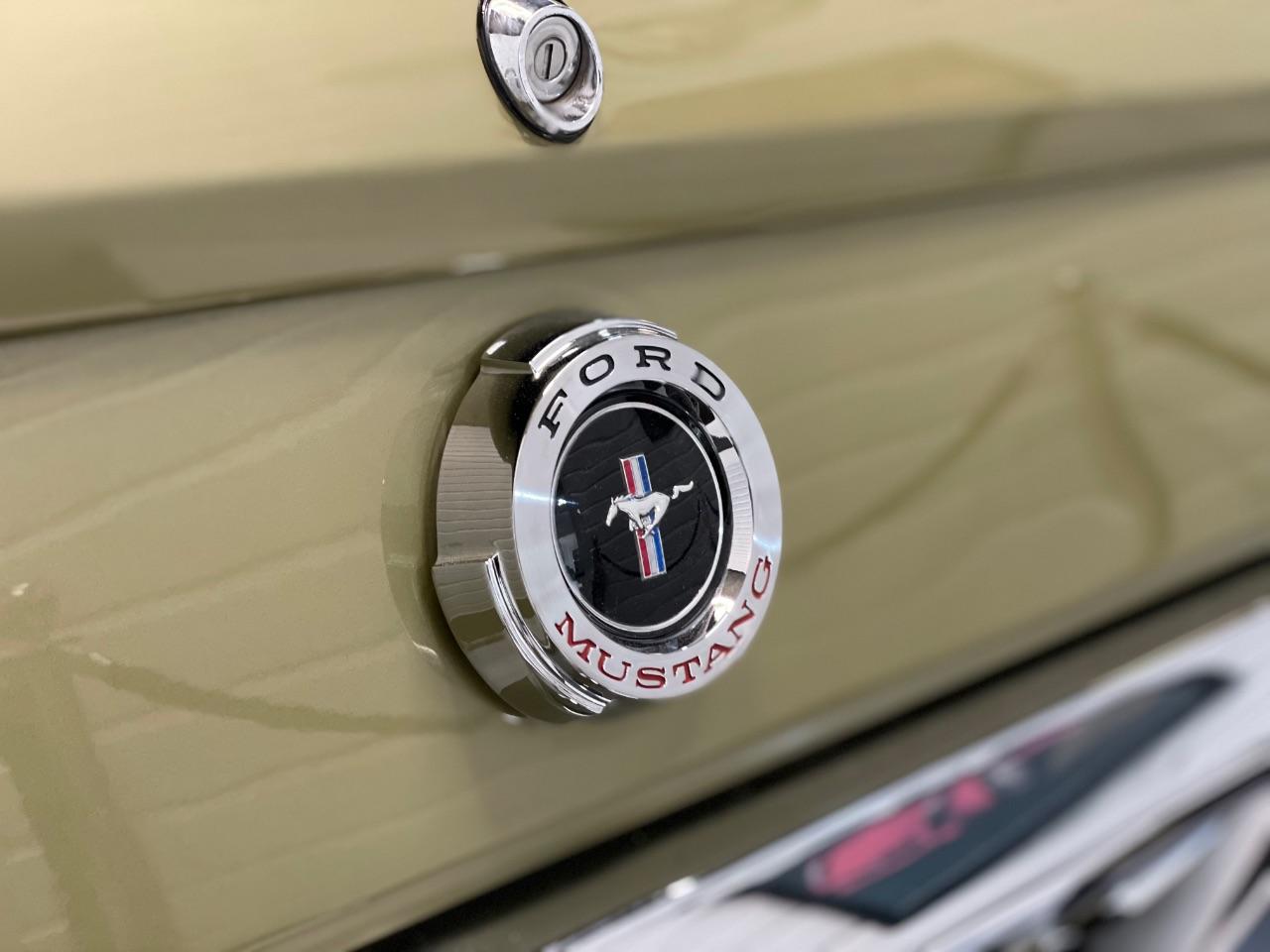 Ford Mustang 4.7 289ci V8 RHD Coupe Petrol Honey Gold