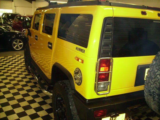 Hummer H2 RHD 6.0 LUX~RIGHT HAND DRIVE~1 OWNER~ Four Wheel Drive Petrol Yellow