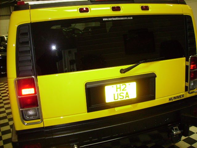 Hummer H2 RHD 6.0 LUX~RIGHT HAND DRIVE~1 OWNER~ Four Wheel Drive Petrol Yellow
