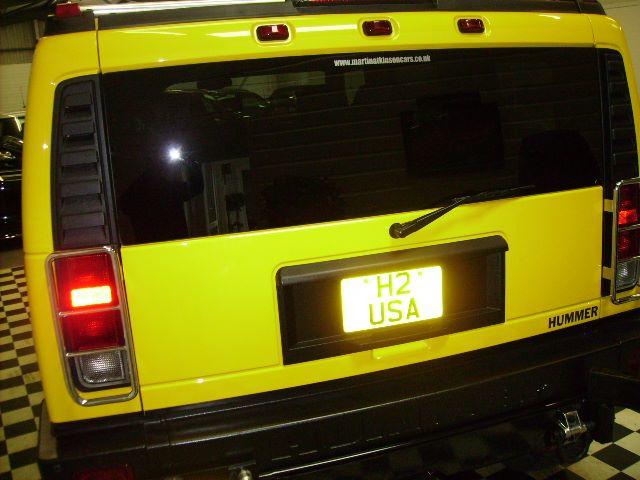 Hummer H2 RHD 6.0 LUX~RIGHT HAND DRIVE~1 OWNER~ Four Wheel Drive Petrol Yellow
