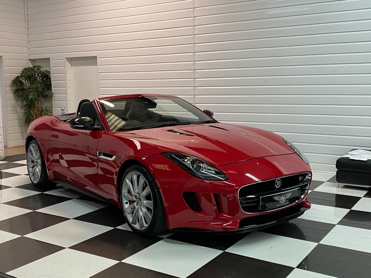 Jaguar F-type 5.0 Supercharged V8 S 2dr Automatic Convertible Petrol Salsa Red