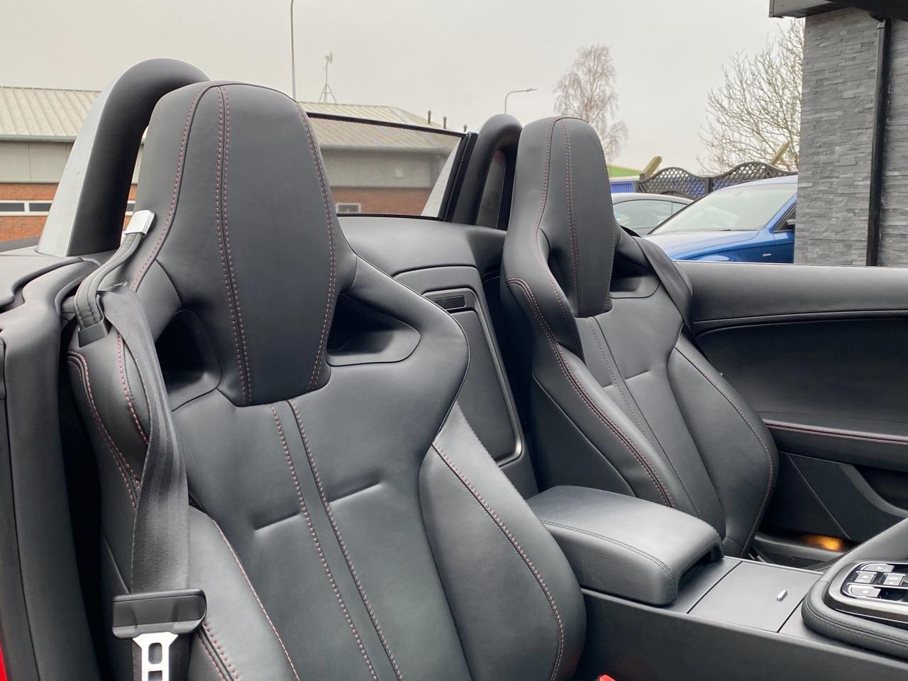Jaguar F-type 5.0 Supercharged V8 S 2dr Automatic Convertible Petrol Salsa Red