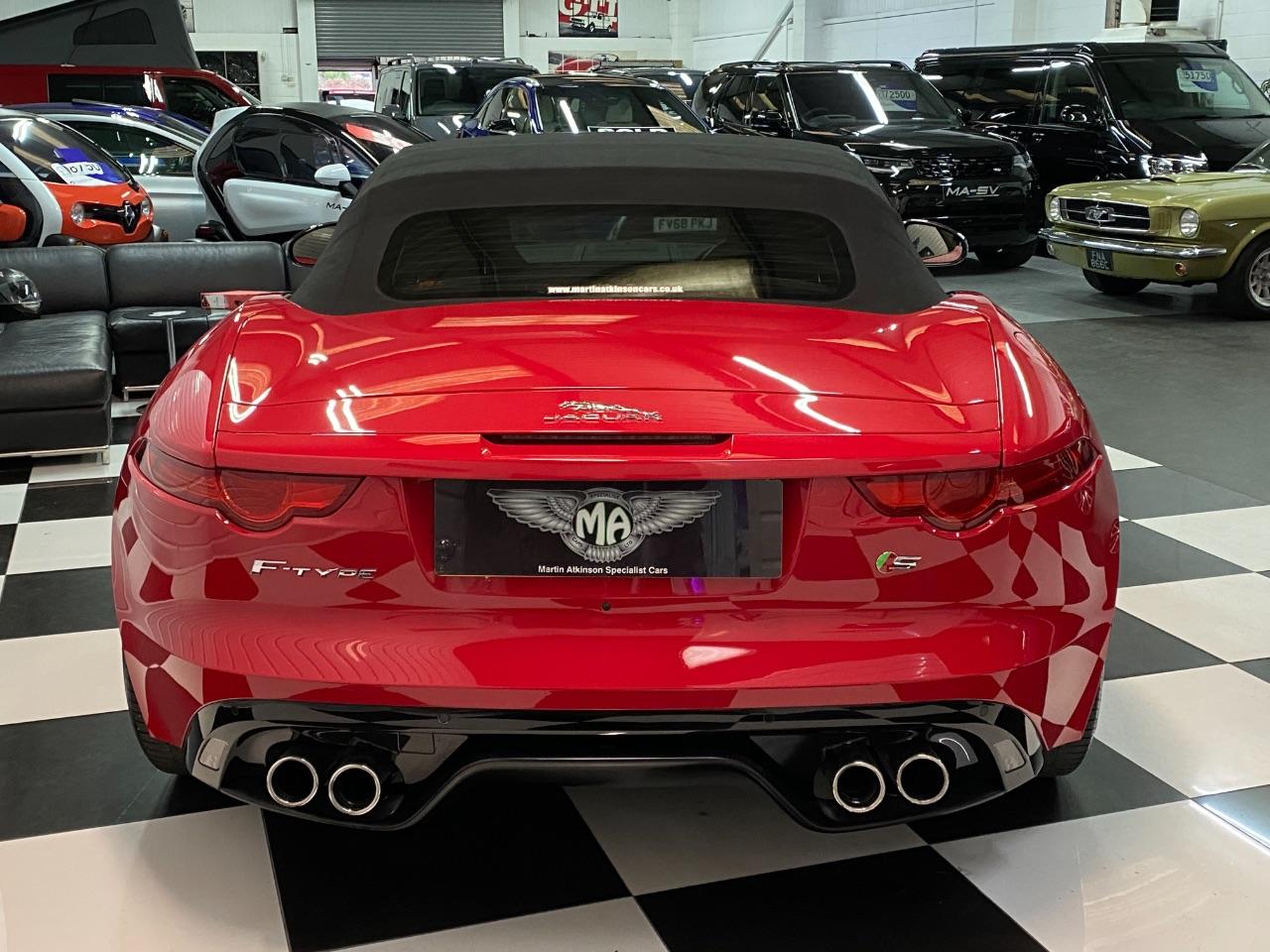 Jaguar F-type 5.0 Supercharged V8 S 2dr Automatic Convertible Petrol Salsa Red