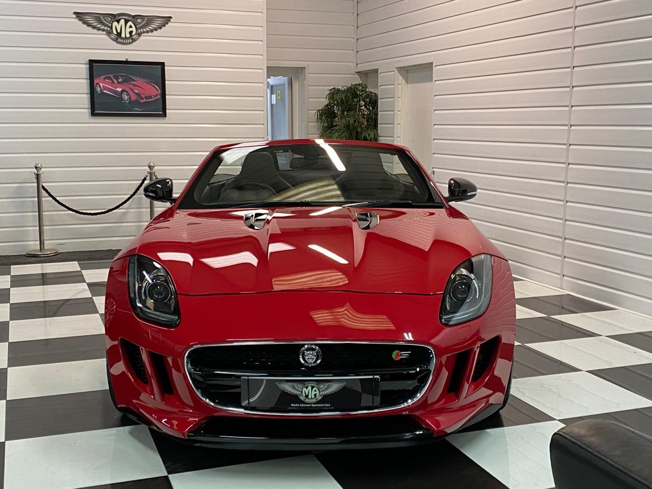 Jaguar F-type 5.0 Supercharged V8 S 2dr Automatic Convertible Petrol Salsa Red