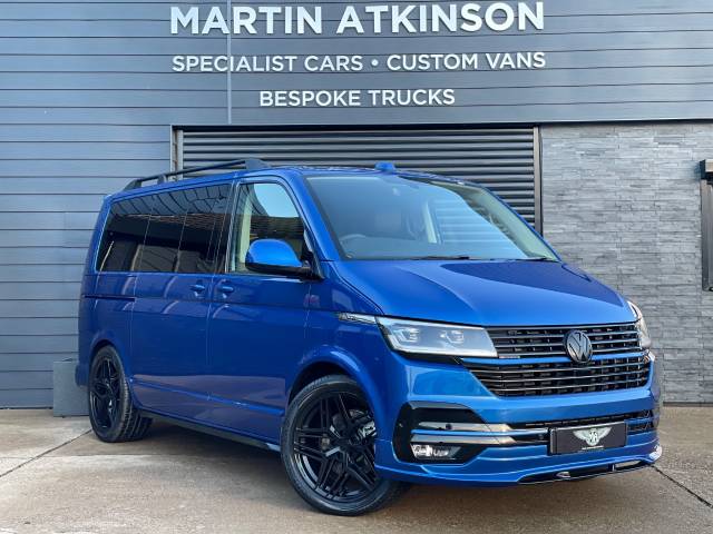 Volkswagen Caravelle 2.0 BiTDi 204ps Executive 4Motion DSG Minibus Diesel Ravenna Blue