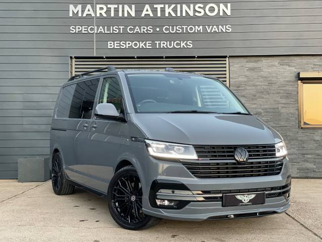 Volkswagen Transporter 2.0 BiTDi Highline Kombi 4MOTION DSG Combi Van Diesel Pure Grey