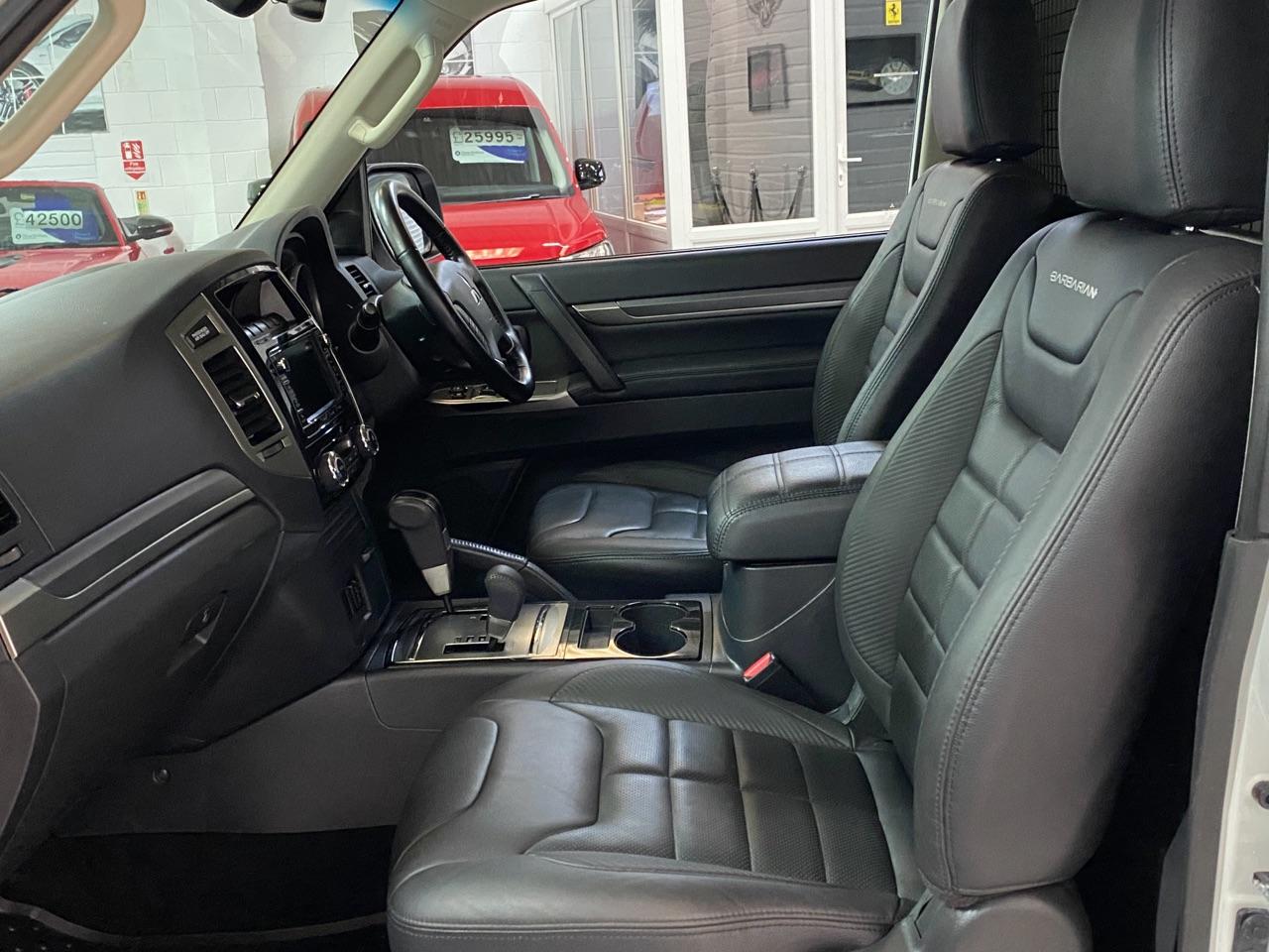 Mitsubishi Shogun 3.2 DI-DC 187 Barbarian Van Auto SUV Diesel White
