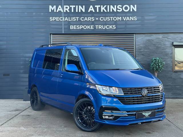 Volkswagen Transporter 2.0 TDI 150 Highline Kombi DSG Combi Van Diesel Ravenna Blue