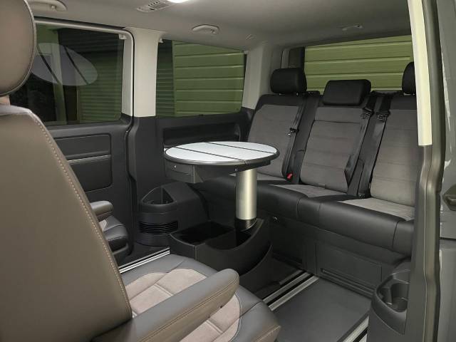 2022 Volkswagen Caravelle 2.0 BiTDi 204ps Executive 4Motion DSG