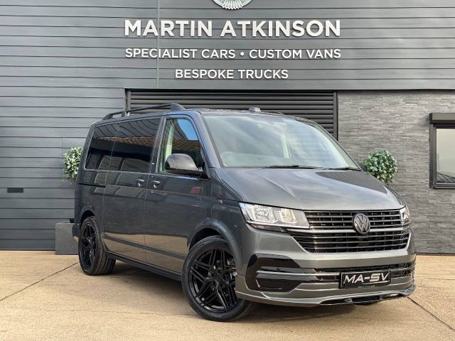 Volkswagen Transporter Shuttle 2.0 150ps DSG SWB Minibus Diesel Indium Grey