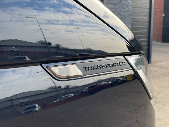 2022 Volkswagen Transporter Shuttle 2.0 TDI 150ps SWB DSG