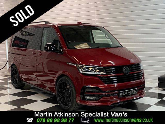 Volkswagen Caravelle 2.0 BiTDi Executive 204 5dr DSG Crew Van Diesel Fortana Red