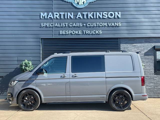 2022 Volkswagen Transporter 2.0 150ps Highline Kombi 6 Seat DSG SWB