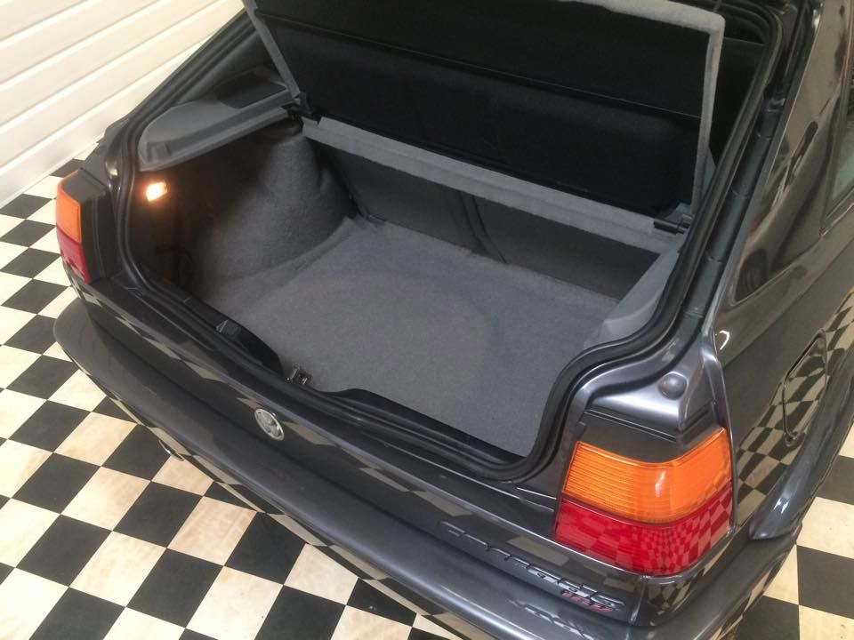 Volkswagen Corrado 16v 2.0 3dr Coupe Petrol Pearl Grey