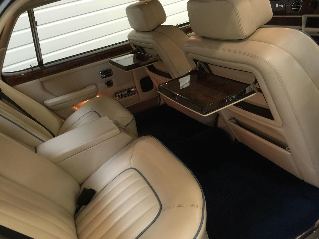 Rolls Royce Silver Spur 6.8 6750 V8 LWB Saloon Petrol Royal Blue