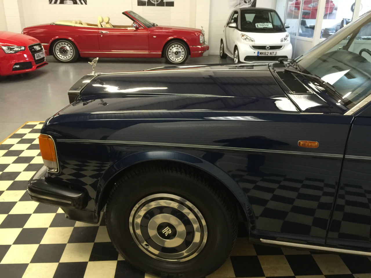 Rolls Royce Silver Spur 6.8 6750 V8 LWB Saloon Petrol Royal Blue