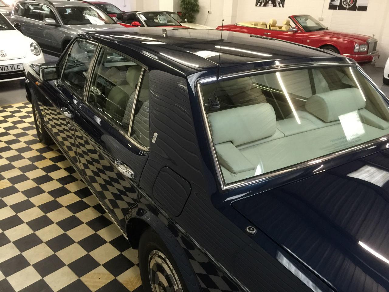 Rolls Royce Silver Spur 6.8 6750 V8 LWB Saloon Petrol Royal Blue