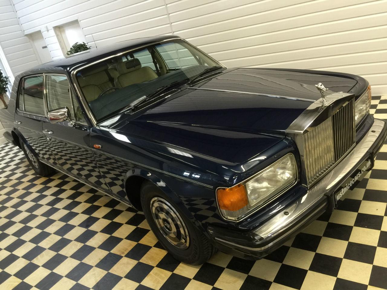 Rolls Royce Silver Spur 6.8 6750 V8 LWB Saloon Petrol Royal Blue