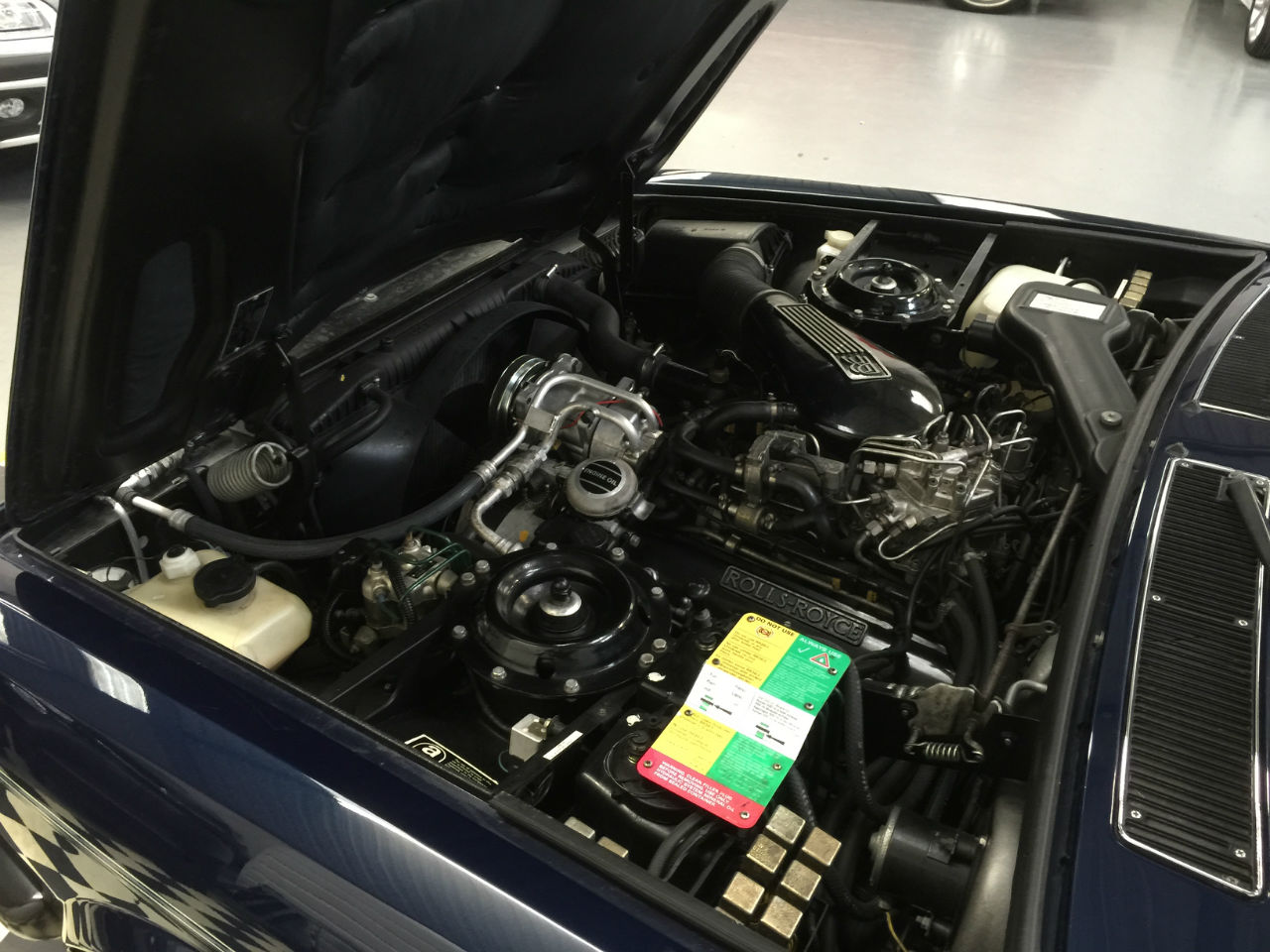 Rolls Royce Silver Spur 6.8 6750 V8 LWB Saloon Petrol Royal Blue