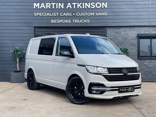 2022 Volkswagen Transporter 2.0 110ps Highline Kombi Conversion 6 Seat