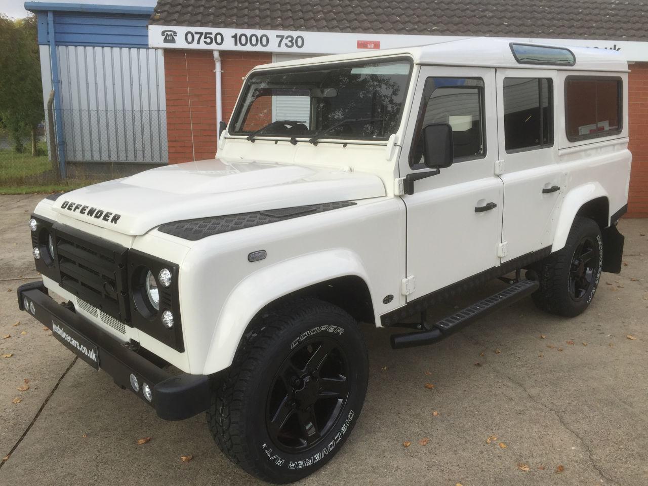 Land Rover Defender DEFENDER 110 2.4 TDCI STATIONWAGON Estate Diesel Alaska White