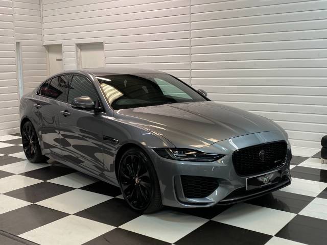 2020 Jaguar XE 2.0 R-Dynamic HSE P250 4dr Auto