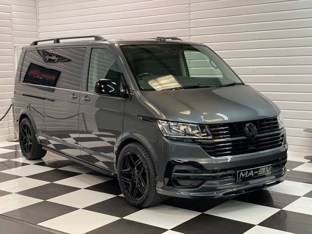 2020 Volkswagen Transporter Shuttle 2.0 TDI 150ps SE Minibus DSG