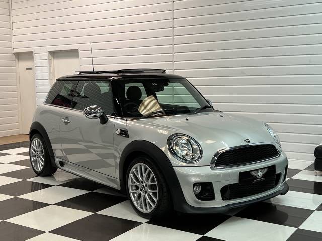 2012 Mini Hatchback 1.6 Cooper 3dr Auto