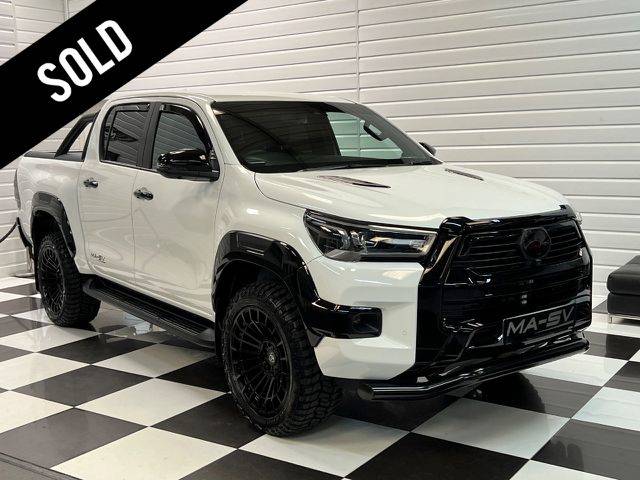 Toyota Hilux MA-SV Black Edition Invincible X D/Cab Pick Up 2.8 D-4D Auto Pick Up Diesel Pure White