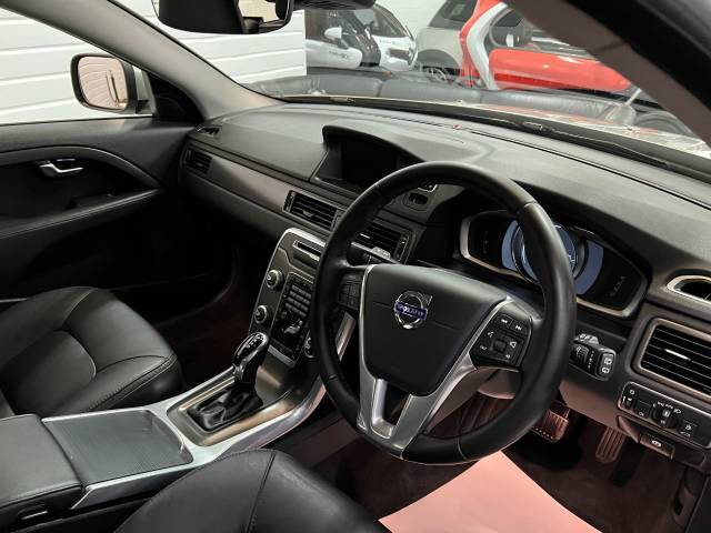 2015 Volvo XC70 2.4 SE LUX D5 AWD AUTO