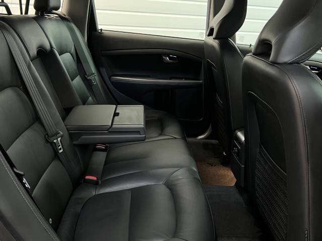 2015 Volvo XC70 2.4 SE LUX D5 AWD AUTO