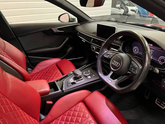 2017 Audi A4 3.0 S4 Quattro 5dr Tip Tronic