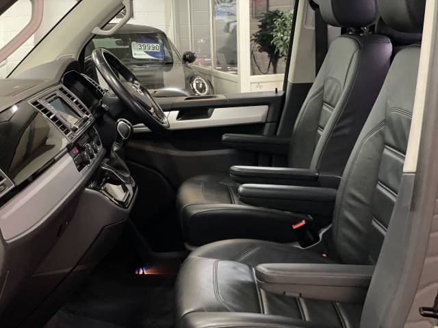 2019 Volkswagen Caravelle 2.0 BiTDi 199ps Executive 5dr DSG