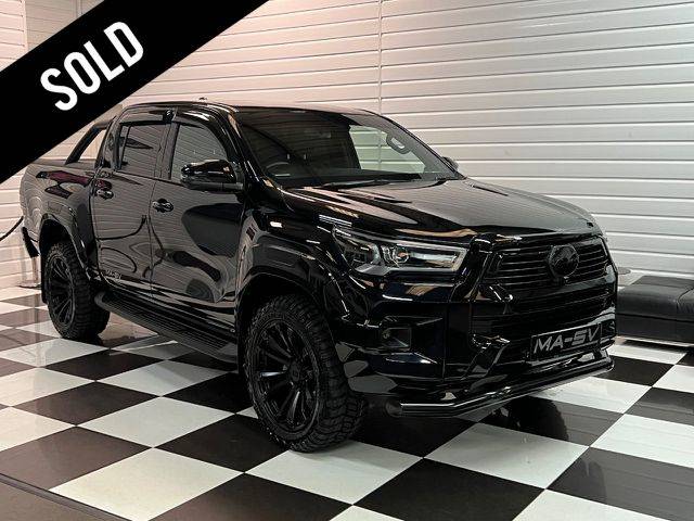 Toyota Hilux MA-SV Black Edition Invincible X D/Cab Pick Up 2.8 D-4D Auto Pick Up Diesel Black