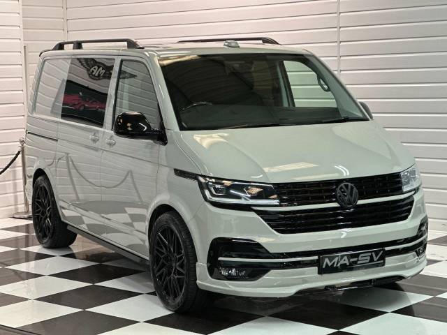 2022 Volkswagen Transporter 2.0 BiTDI 204ps Highline Kombi Van 4MOTION DSG