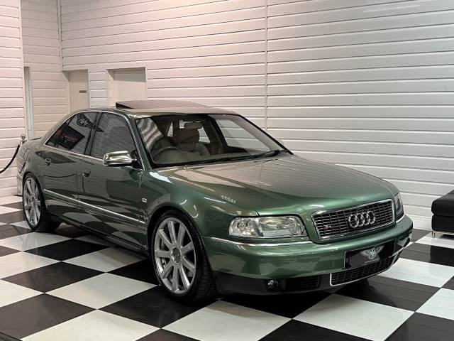 2001 Audi A8 S8 Quattro 4.2 V8 Automatic D2