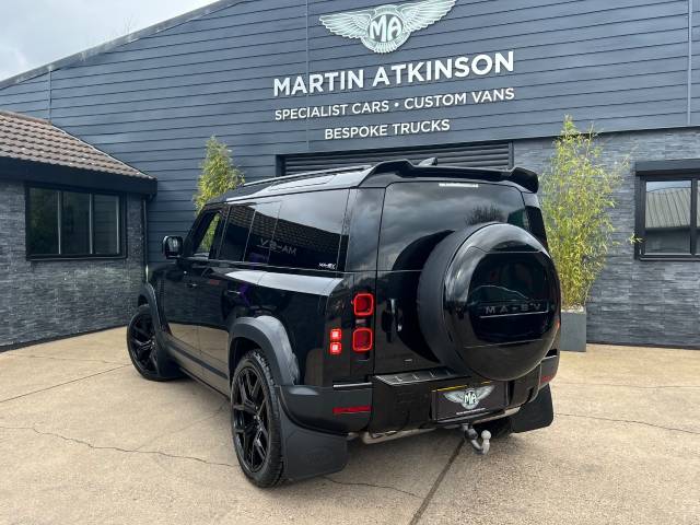 2021 Land Rover Defender 110 D300 HSE 3.0 HARDTOP (Air Suspension) 5dr Auto Van