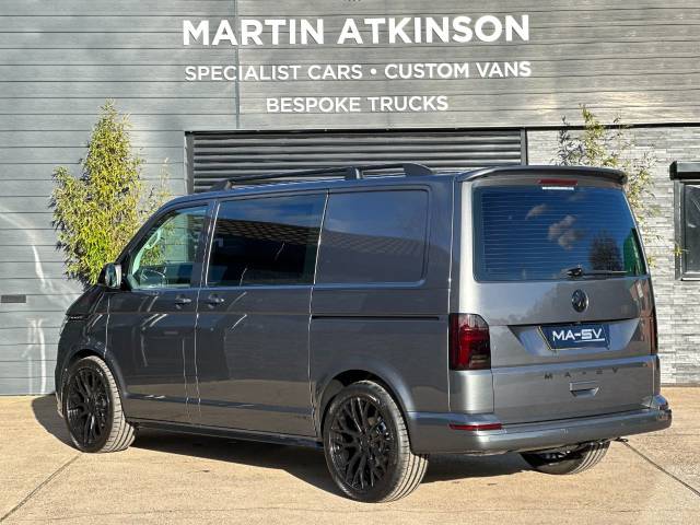 2023 Volkswagen Transporter 2.0 TDI 150ps Highline Kombi Van DSG