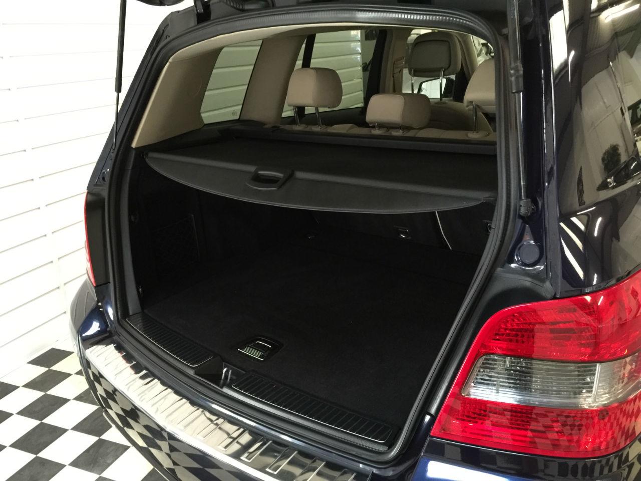 Mercedes-Benz GL Class 3.5 GLK 350 SPORT LHD AUTO MPV Petrol Tansanite Blue Metallic