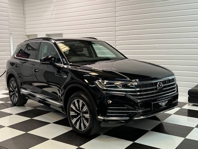 2021 Volkswagen Touareg 3.0 V6 TDI 4Motion SEL Tech 286 5dr Tip Auto