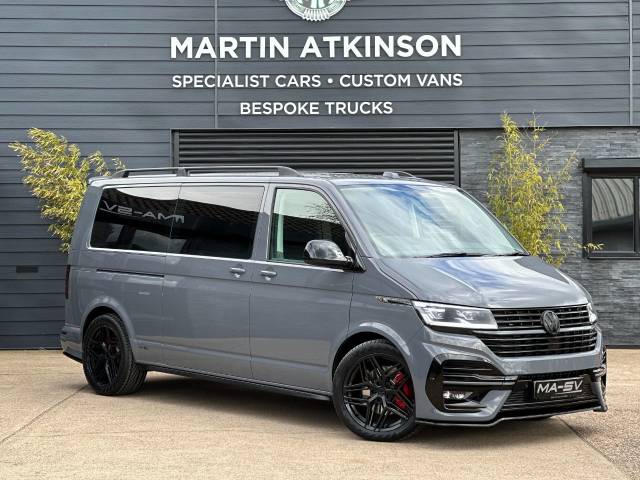 2023 Volkswagen Transporter Shuttle 2.0 BiTDi 204ps SE DSG LWB 8 Seat