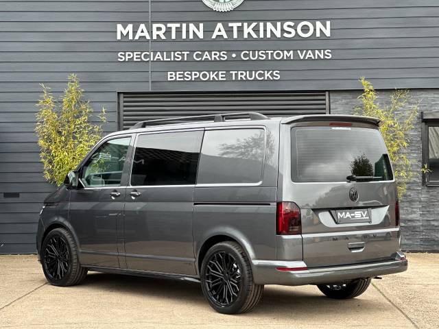 2023 Volkswagen Transporter 2.0 TDI 150ps Highline Kombi Van DSG SWB